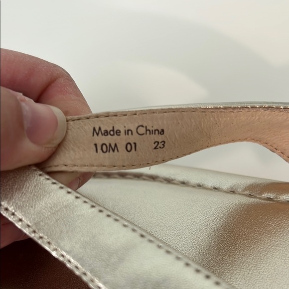 Jack Rogers Women's Gold Sandals - Picture 6 of 6